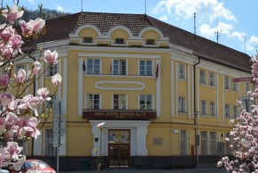 Uniwersytet Mateja Bela